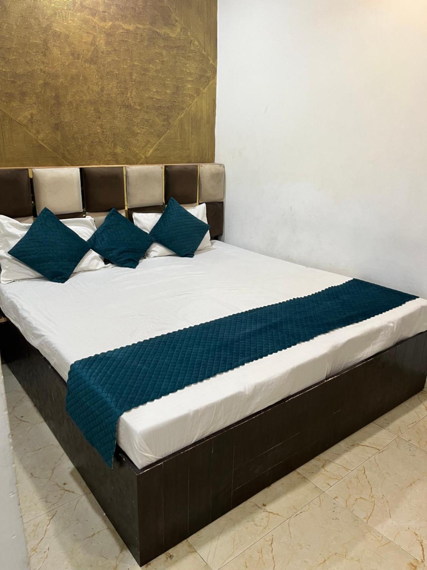 Sharma'S Bnb Αμριτσάρ Εξωτερικό φωτογραφία