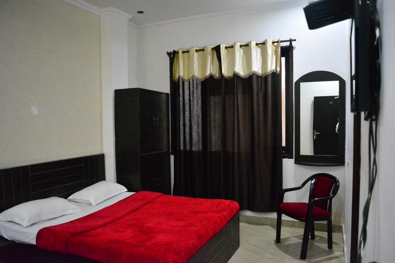 Sharma'S Bnb Αμριτσάρ Εξωτερικό φωτογραφία