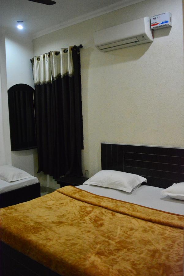 Sharma'S Bnb Αμριτσάρ Εξωτερικό φωτογραφία